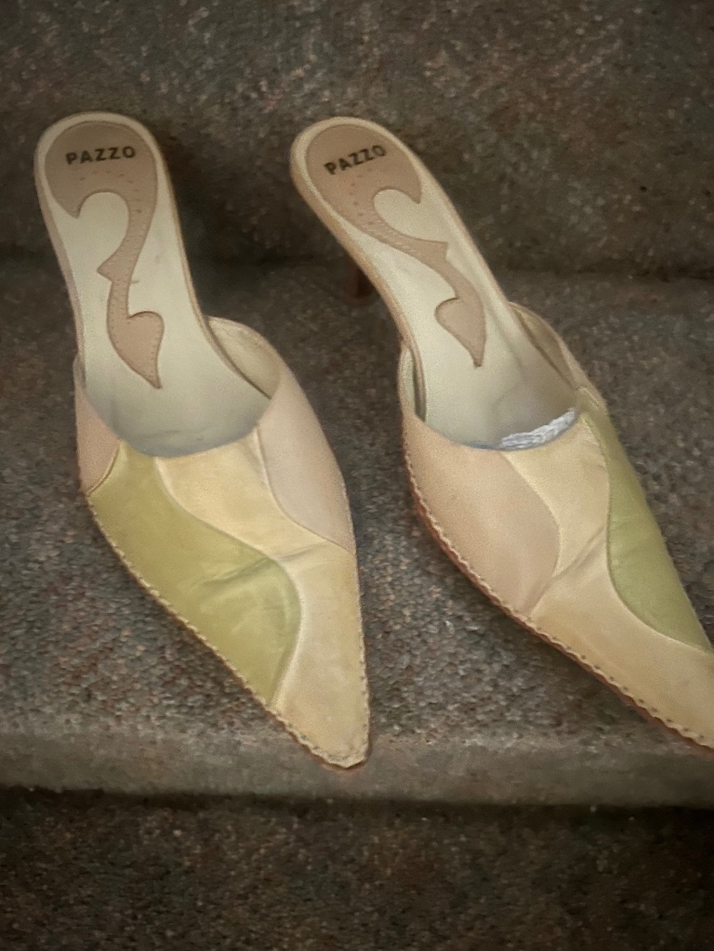 Ladies slides(mules)